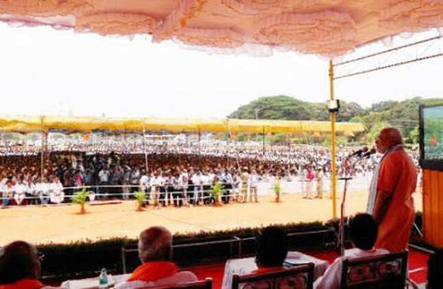 Photo - Modi campaigns in Karnataka
