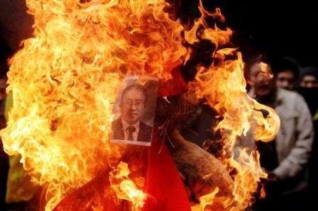 Tibetans protest India-China border talks