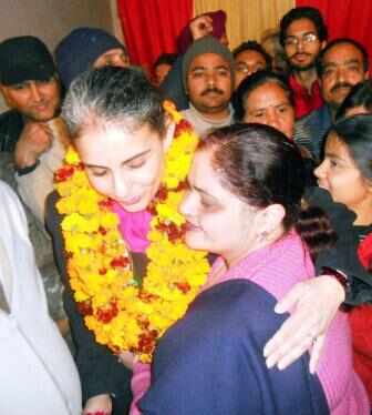 Patiala royals turn foot soldiers for kin