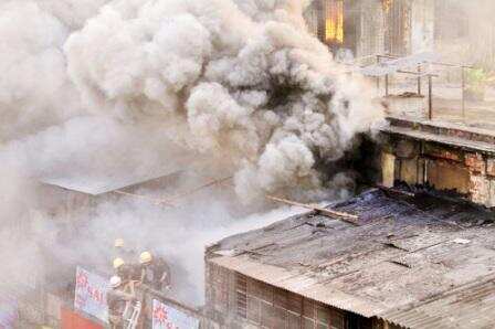 Fire at Kolkata market