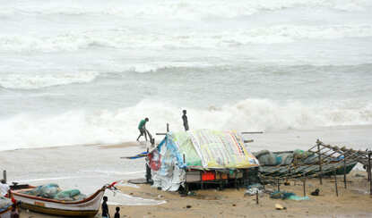 Cyclone Nilam hits TN, Andhra