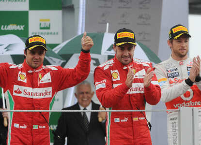 Vettel wins third successive F1 World title