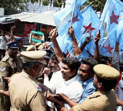 Protest against Sri Lankan president's India visit