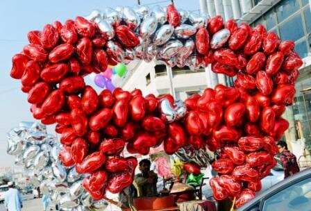 A special Valentine&rsquo;s Day for Mr & Mrs 55