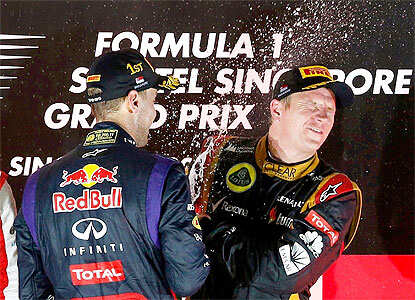Sebastian Vettel wins Singapore Grand Prix