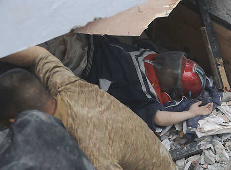 Rescuers at work in Dujiangyan City