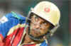 Yuvraj, De Villiers propel RCB to 190/5