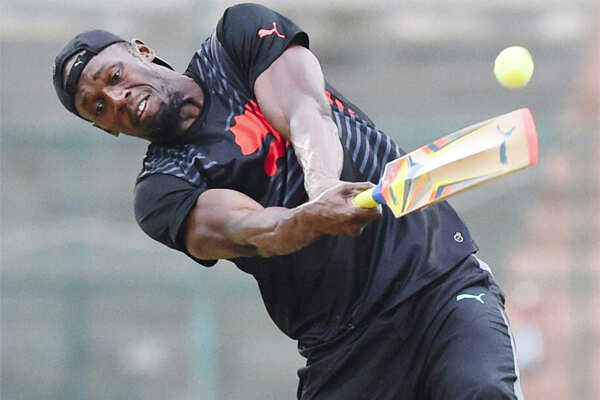 When Bolt beats Yuvraj in cricket