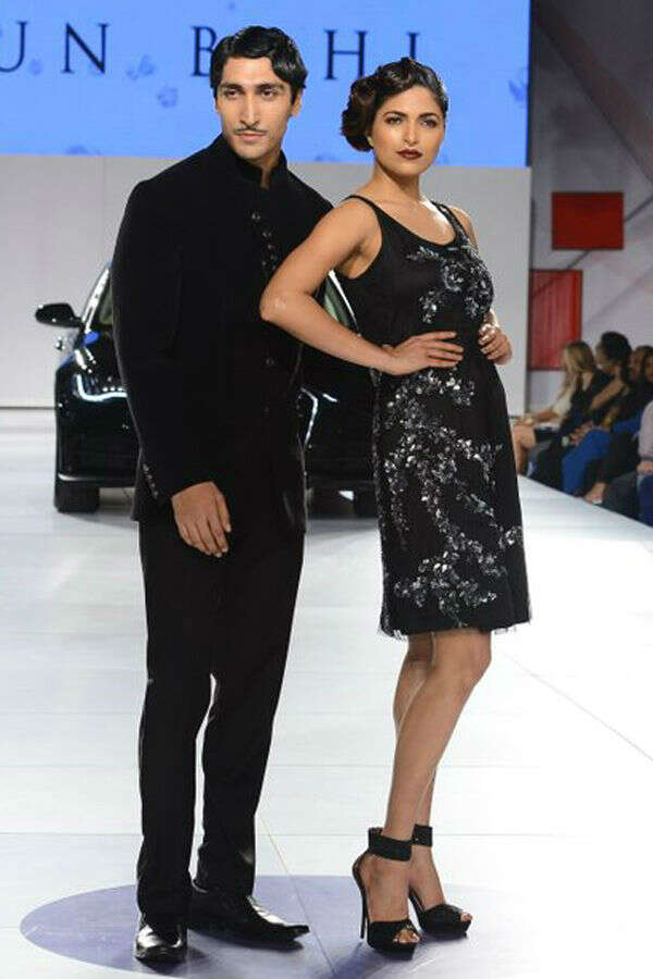 Celebs @ Varun Bahl show