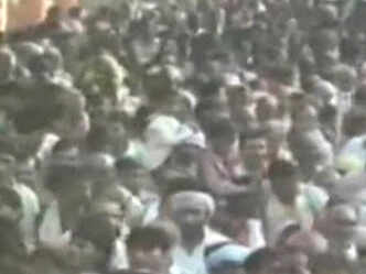Stampede at temple in MP, leaves 10 dead, 60 injured