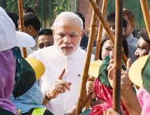 Modi launches 'Clean India' campaign