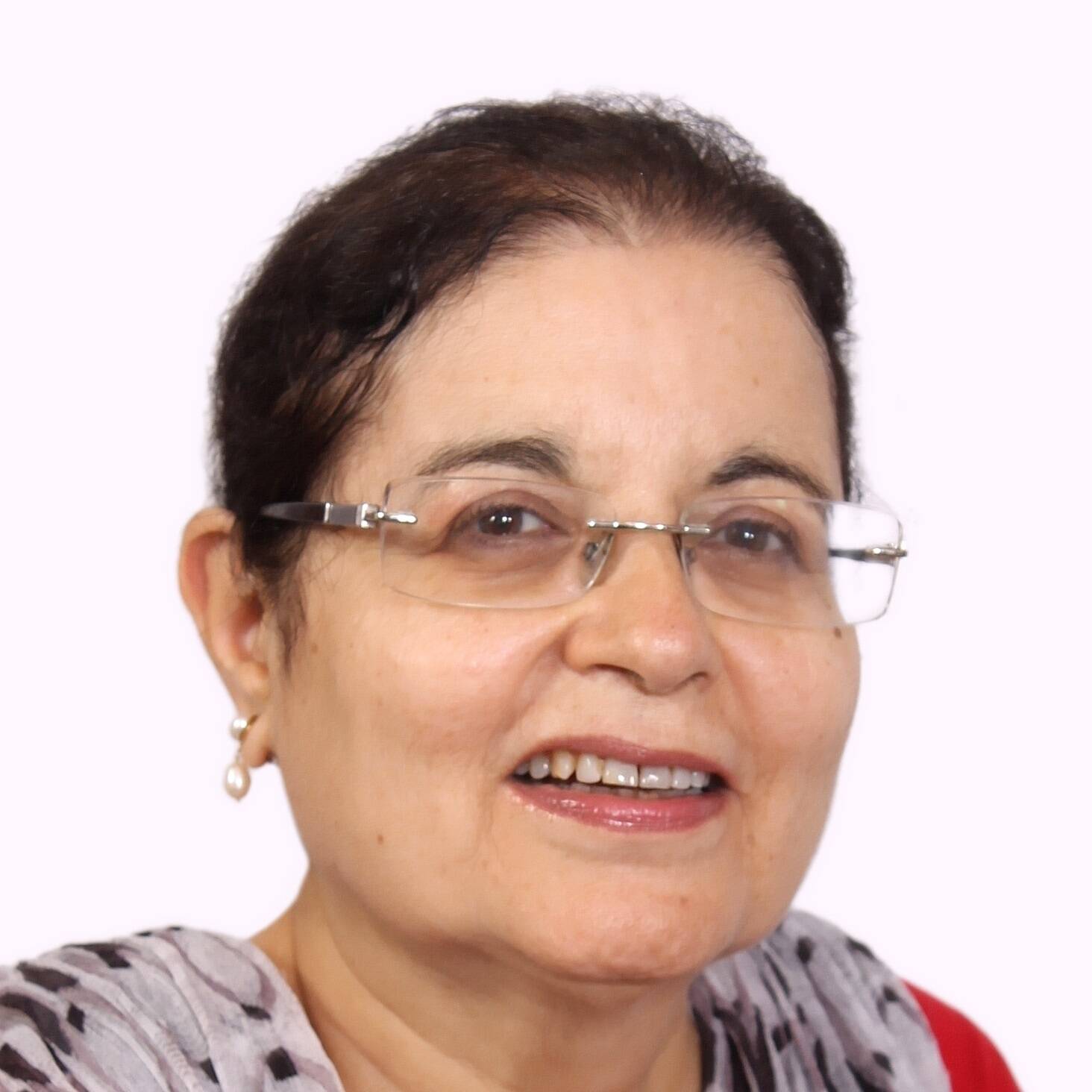 Coomi Kapoor