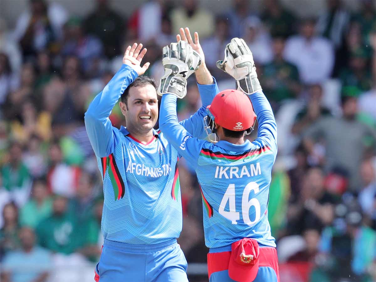 Nabi threatened Pakistan's hope in the middle