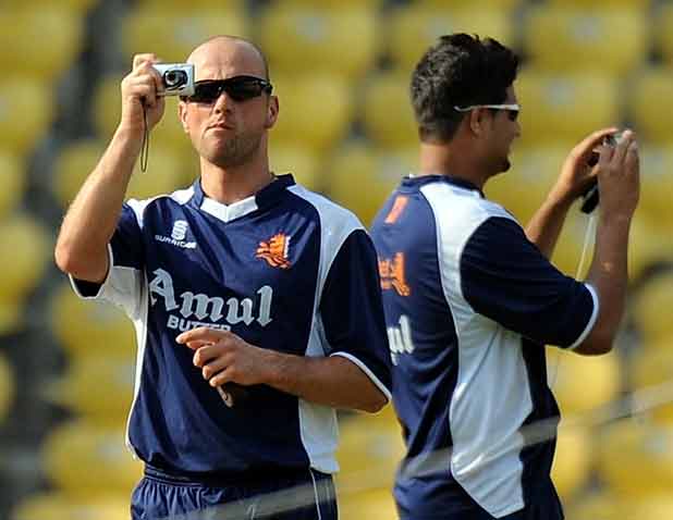 England-Netherlands practice session