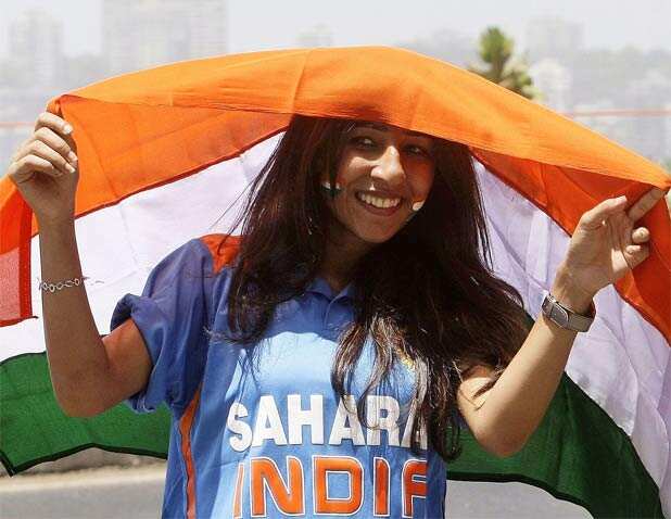 Fans cheer for Team India