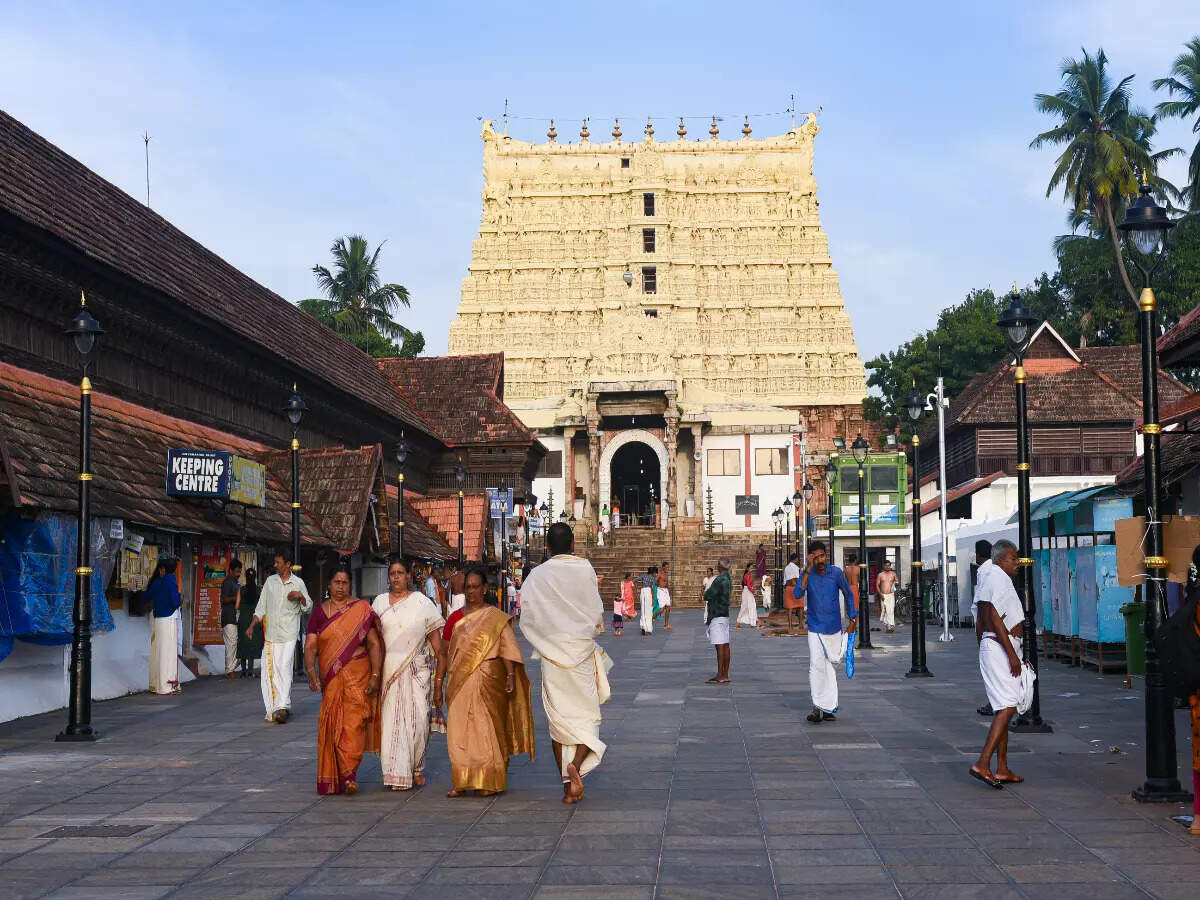 Devotees visiting Sree Padmanabhaswamy Temple