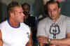 Sanjay Dutt flaunts his beefed-up body