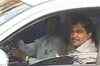 Gadkari meets jailed BJP MPs in Tihar