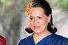 Sonia speaks to Sharad Pawar after attack