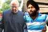 Sharad Pawar unperturbed, recounts incident