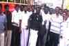 Stones, slippers thrown at Lankan President's kin in TN