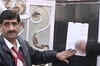 2G trial: Summons pasted outside houses of Ruias, Khaitans
