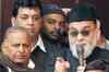 Mulayam, Imam Bukhari share stage in Lucknow