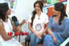 Soha takes piano classes, pleases mommy