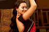 Now, Sonakshi grooves to 'Chikni Kamar'