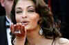 What should Aishwarya wear at Cannes?