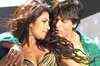 Gauri asks SRK to never work with Priyanka