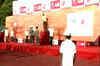 Indian fans made world's largest bat
