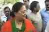 Cracks in BJP over Vasundhara's removal
