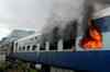 Mob burns four AC bogies near Patna