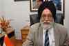 Sports minister Gill assures CGF chief Fennel of all help