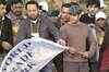 Fan frenzy forces Salman to skip Jaipur marathon