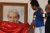 Sachin unveils Dungarpur's portrait at CCI