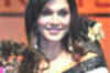 Esha Kopikkar walks the ramp for Bharat n Dorris
