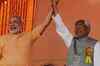 Ad showing Narendra Modi with him upsets Nitish