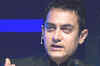 Aamir Khan joins, sets Twitter ablaze