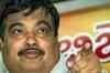 Gadkari refuses to apologize for remark against Cong