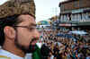 Mirwaiz condemns violence in Kashmir