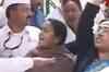 Mukul Wasnik heckled at Congress plenary