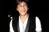 Shah Rukh turns writer for RA.one