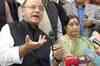 BJP hoists Tricolour in Jammu, vows to continue protest