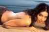 Bipasha's bold new look raises eyebrows