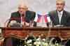 Czech Prez caught on camera 'stealing' a pen