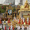 Cambodians mourn former king in funeral procession