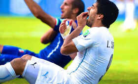 Internet's Hilarious Reaction To Suarez's Comeback