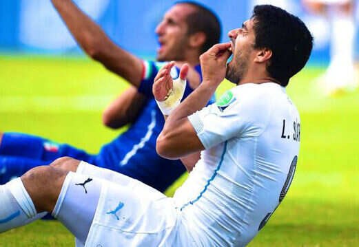 Internet's Hilarious Reaction To Suarez's Comeback